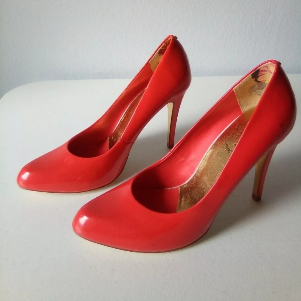 Ted Baker red high heel pumps 7